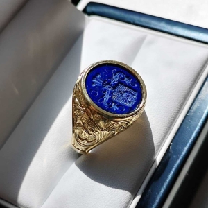 Sygnet męski złoty z herbem barokowy Lubicz próba 585 lapis lazuli