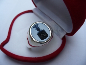 Silver man and woman family crest ring with coat of arms Kościesza hand engraved in sardonyx